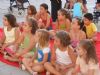 NUMEROSOS NIÑOS Y NIÑAS SE DIVIERTEN CON ACTIVIDADES INFANTILES EN “LA TARDE DE TALLERES”, UNA ACTIVIDAD QUE SE DESARROLLARÁ A LO LARGO DE LA SEMANA EN LA PLAZA DE LA BALSA VIEJA