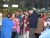 ALUMNOS DEL CENTRO OCUPACIONAL JOSÉ MOYÁ TRILLA VISITAN LAS INSTALACIONES DE UNA FACTORÍA DE TOTANA