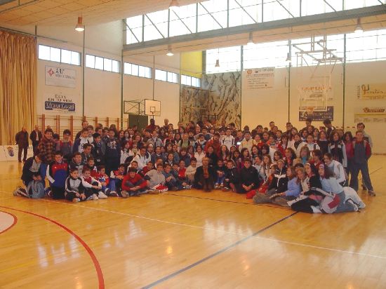 CONCEJALÍA DE DEPORTES ORGANIZA UNA EXITOSA EXHIBICIÓN DE BALONCESTO CON LA PARTICIPACIÓN DEL POLARIS WORLD MURCIA   , Foto 1