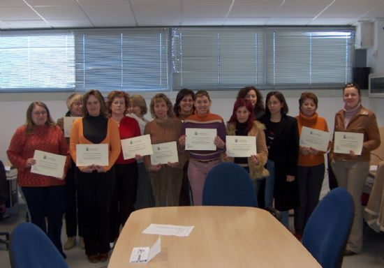 SE CLAUSURA DEL CURSO DE INICIACION A MICROSOFT WORD QUE ORGANIZA EL AULA DE LIBRE ACCESO EN EL CENTRO DE DESARROLLO LOCAL, Foto 1