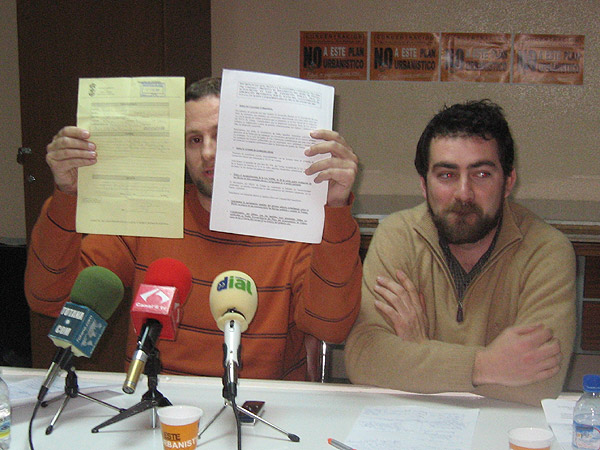 LA PLATAFORMA CIUDADANA “NO A ESTE PLAN URBANÍSTICO” OFRECIÇO UNA RUEDA DE PRENSA PARA HACER BALANCE SOBRE DIFERENTES ASPECTOS RELATIVOS AL PLAN GENERAL Y SU TRAMITACIÓN, ENTRE OTROS ASUNTOS, Foto 3