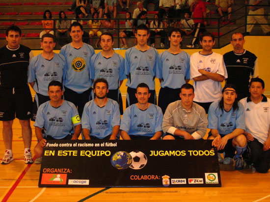 CLUBES Y ESCUELAS DE FÚTBOL Y FÚTBOL SALA SE ADHIEREN AL PROYECTO “UN BALÓN PARA TOD@S”, REALIZADO POR MURCIA ACOGE, Foto 2
