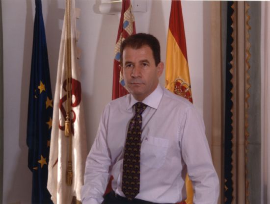 EL ALCALDE DE TOTANA AFIRMA QUE EL MUNDIAL DE FÚTBOL DEBERÍA SER OFRECIDO A TRAVÉS DE LOS MEDIOS DE COMUNICACIÓN PÚBLICOS, Foto 1