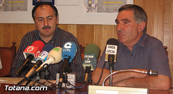LA CONCEJALÍA DE DEPORTES Y LOS DELEGADOS DEL FÚTBOL AFICIONADOS ORGANIZAN UN PARTIDO DE FÚTBOL AFICIONADO EN HOMENAJE AL ÁRBITRO TOTANERO JUAN CAYUELA SÁNCHEZ EL ZURO, Foto 3