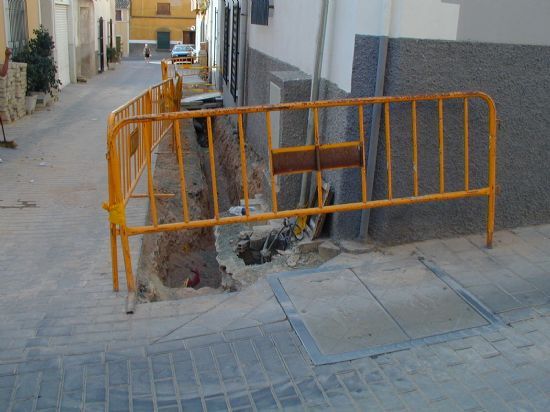 LA CONCEJALÍA DE SERVICIOS A LA CIUDAD ACOMETERÁ OBRAS PARA CONECTAR LAS REDES DE ALCANTARILLADO DE LA URBANIZACIÓN LA CHARCA Y EL CASCO URBANO DE TOTANA   , Foto 1