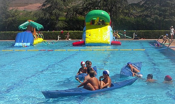LA CONCEJALÍA DE DEPORTES HA CLAUSURADO LOS CURSOS DE NATACIÓN Y ACTIVIDADES DEPORTIVAS PARA ADULTOS DEL VERANO   , Foto 1