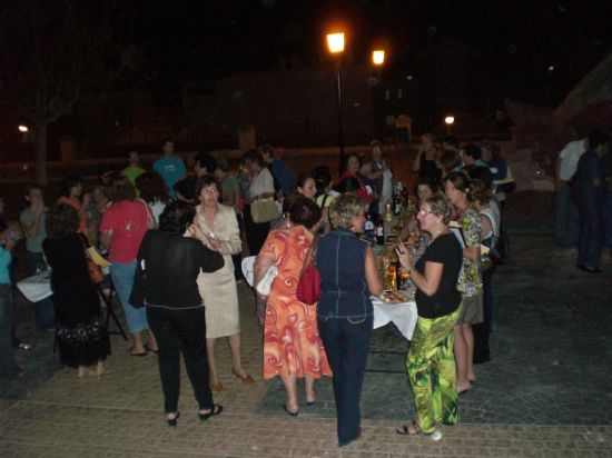 EXITOSA ACOGIDA DEL SEMINARIO SOBRE “TECNOLOGÍAS DE LA INFORMACIÓN Y DE LA COMUNICACIÓN (TIC) EN ÁREAS RURALES”, QUE SE CELEBRA EN EL CENTRO SOCIOCULTURAL “LA CÁRCEL” CON LA PARTICIPACIÓN DE MÁS DE 130 MUJERES DE LA REGIÓN DE MURCIA (2007), Foto 5