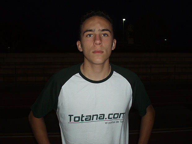 TOTANA.COM PATROCINA AL JOVEN ATLETA TOTANERO ANDRÉS MARTÍNEZ, Foto 1