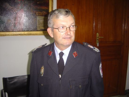 POLICÍA LOCAL ADVIERTE A COMERCIANTES DE TOTANA DE QUE EXISTE UNA ESTAFA PARA HACER PUBLICIDAD A COSTA DE LA FALSA EDICIÓN DE UNA REVISTA POLICIAL   , Foto 1