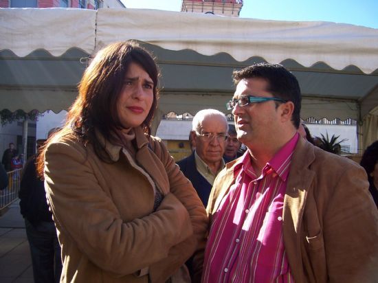 GRAN ÉXITO DE LA “MUESTRA DE CUADRILLAS POPULARES” DE TOTANA, QUE CONTÓ CON LA MÚSICA Y EL BAILE DE LAS CUADRLLAS DE LA HOYA, ALEDO Y EL RAIGUERO EN LA PLAZA DE LA BALSA VIEJA DE LA LOCALIDAD (2008), Foto 8