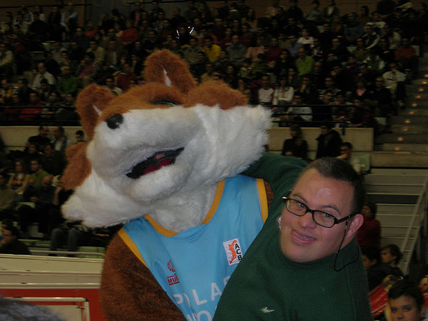 EL C. O. “JOSÉ MOYÁ” PONE EN MARCHA UN PROGRAMA PARA CONOCER LOS CLUBES DEPORTIVOS MAS IMPORTANTES DE LA REGIÓN DE MURCIA, Foto 2