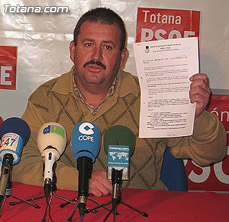 EL PARTIDO SOCIALISTA DENUNCIA LAS ESTRATÉGIAS DEL PARTIDO POPULAR PARA INTENTAR ESTRANGULAR Y ACALLAR SU LABOR DE OPOSICIÓN, Foto 1