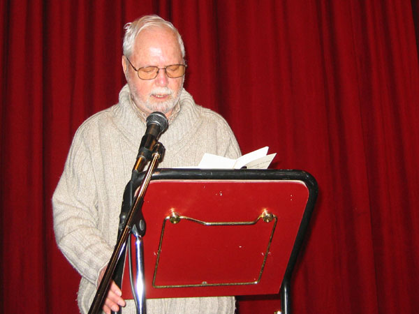 SE PRESENTA EL LIBRO DEL POETA TOTANERO ANTONIO LORCA QUE LLEVA POR TÍTULO DESENCUENTRO CON LA REALIDAD, Foto 5