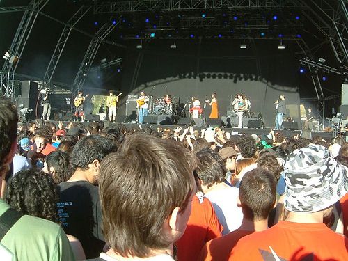 LA CONCEJALÍA DE JUVENTUD ORGANIZA UN VIAJE AL FESTIVAL DE MÚSICA “ARTE-NATIVA VIÑA ROCK´08”, QUE SE CELEBRARÁ EN VILLAROBLEDO DEL 1 AL 3 DE MAYO, Foto 1