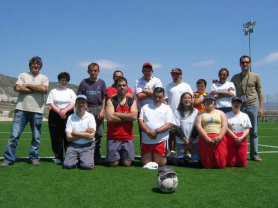ALUMNOS DEL CENTRO OCUPACIONAL DE TOTANA PARTICIPAN EN UN CAMPEONATO REGIONAL DE FÚTBOL EN LAS INSTALACIONES MUNICIPALES DE LORCA, Foto 3