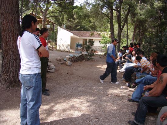 EL I ENCUENTRO JUVENIL INTERCULTURAL, CELEBRADO EN “LAS ALQUERÍAS”, CONTÓ CON LA PARTICIPACIÓN DE UNA TREINTENA DE JÓVENES CON EDADES COMPRENDIDAS ENTRE LOS 15 Y 20 AÑOS (2008), Foto 2