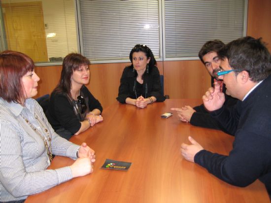 LA ASOCIACIÓN DE ENFERMEDADES RARAS Y TRASTORNOS GRAVES DEL DESARROLLO “D´GENES” CELEBRÓ LA I JORNADA DE CONVIVENCIA, Foto 5