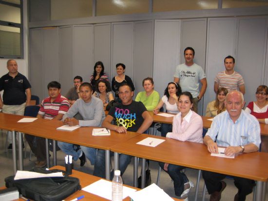 ORGANIZAN UN CURSO DE “INGLES BÁSICO”, DIRIGIDO A EMPRESARIOS AUTÓNOMOS Y TRABAJADORES EN ACTIVO, Foto 3
