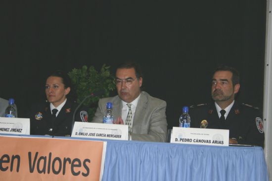 AGENTES DE LA POLICÍA LOCAL DE TOTANA PARTICIPAN EN UNA MESA REDONDA SOBRE EDUCACIÓN VIAL CELEBRADA EN LAS TORRES DE COTILLAS, Foto 2