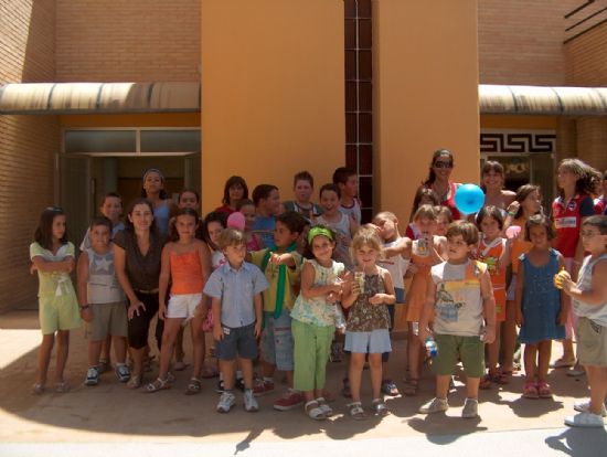 LA CONCEJALÍA DE MUJER ORGANIZA UNOS TALLERES SOBRE COEDUCACIÓN EN DIFERENTES COLEGIOS DE TOTANA DENTRO DEL PROGRAMA DE ESCUELAS DE VERANO, Foto 1