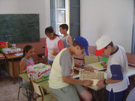 MÁS DE 450 JÓVENES PARTICIPAN EN LAS ACTIVIDADES DEL  VERANO JOVEN 2005 PROGRAMADAS POR LA CONCEJALÍA DE JUVENTUD, Foto 1