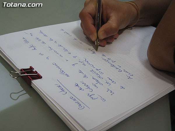 EL AYUNTAMIENTO SUSCRIBE UN CONVENIO CON LA ANTERIOR EMPRESA ADJUDICATARIA DEL SERVICIO DE BASURAS Y LIMPIEZA DE INTERIORES, URBASER, POR EL QUE SE SALDA LA DEUDA HISTÓRICA ARRASTRADA DESDE EL AÑO 1995, Foto 6