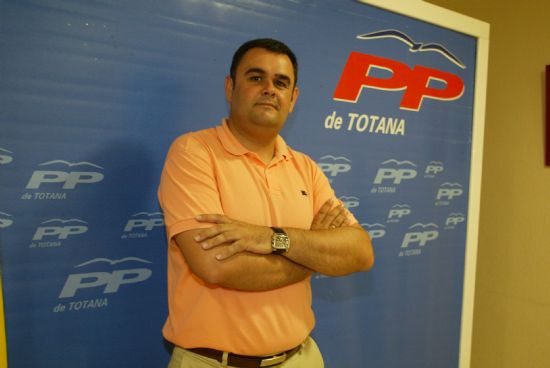 EL PP DE TOTANA CONSIDERA QUE EL GOBIERNO DE ZAPATERO DISCRIMINA A TOTANA EN LOS PRESUPUESTOS GENERALES DEL ESTADO DE 2007, Foto 1