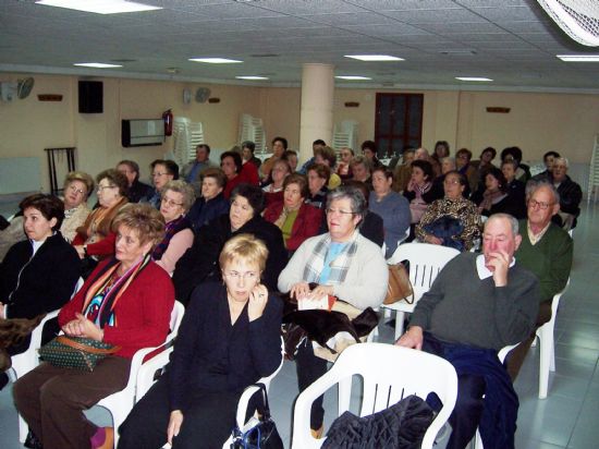 LA CONCEJALÍA DE SERVICIOS AL CIUDADANO ORGANIZA UNA CHARLA SOBRE AFRONTAR EL PROBLEMA DEL TABACO, Foto 2