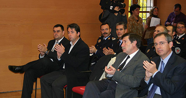 Un total de 24 policías locales promocionan como Cabos, Sargentos y Oficiales en sus Ayuntamientos, 3 de ellos cabos de Totana, Foto 2