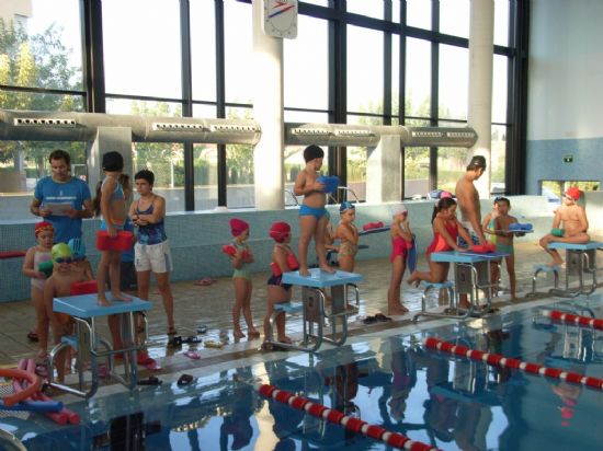 LAS RENOVACIONES DE LOS CURSOS DE NATACIÓN QUE SE IMPARTIRÁN DURANTE EL SEGUNDO TRIMESTRE DE ESTE AÑO EN LA PISCINA CUBIERTA SE PODRÁN REALIZIAR A PARTIR DE HOY LUNES 3 DE MARZO, Foto 3