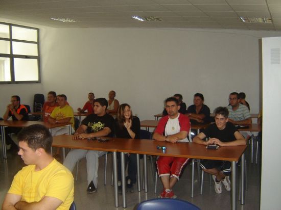 PROTECCIÓN CIVIL Y POLICÍA LOCAL DE TOTANA ASISTEN A UN CURSO SOBRE RIESGO QUÍMICO IMPARTIDO EN LA LOCALIDAD POR LA DIRECCIÓN GENERAL DE PROTECCIÓN CIVIL, Foto 3