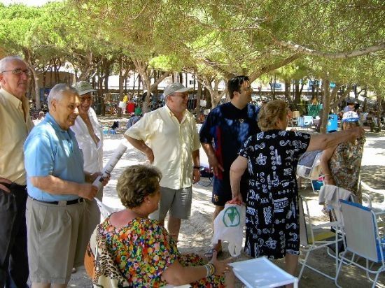 MÁS DE 500 PERSONAS MAYORES SE BENEFICIAN HASTA EL MOMENTO DEL PROGRAMA DE VIAJES A LA PLAYA ORGANIZADO POR LA CONCEJALÍA DE SERVICIOS AL CIUDADANO, Foto 1