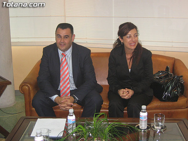 EL ALCALDE DE TOTANA SOLICITA AL CONSEJERO DE EMPLEO Y FORMACIÓN LA CREACIÓN DE UNA NUEVA ESCUELA TALLER PARA REHABILITAR LA “CASA DE LAS MONJAS” (2007), Foto 6