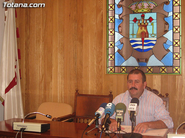 EL PORTAVOZ DEL GRUPO MUNICIPAL SOCIALISTA DENUNCIA LA PARÁLISIS Y FALTA DE INICIATIVAS DEL GOBIERNO DEL PARTIDO POPULAR EN TOTANA, Foto 2