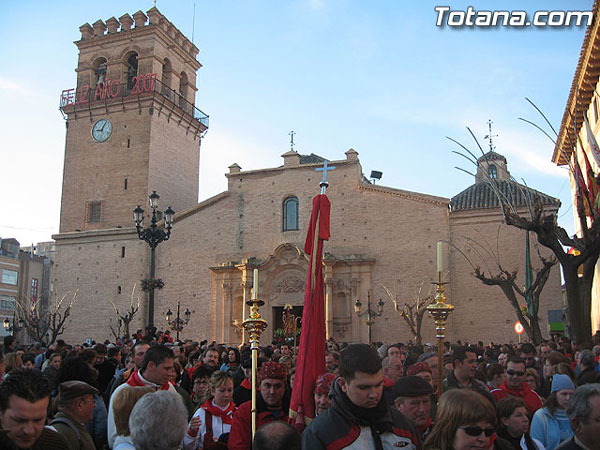 LA CARRETERA DE LA SANTA ESTARÁ CORTADA AL TRÁFICO DURANTE 4 HORAS EN TOTAL POR LA ROMERÍA DE SUBIDA DE LA SANTA 2008, Foto 1