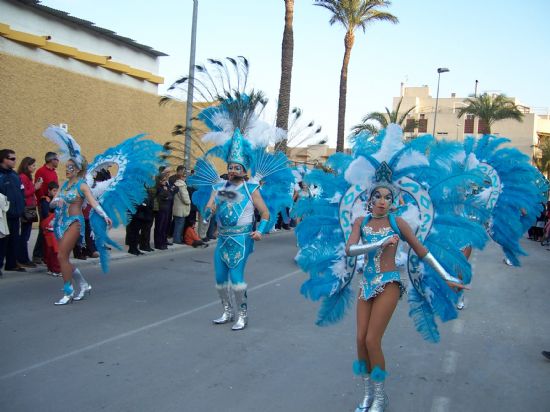 EL CARNAVAL´ 2008 DE ADULTOS TOMÓ DURANTE HORAS LAS CALLES DE LA LOCALIDAD CON UN DESFILE QUE CADA AÑO VA A MÁS POR SUS ELABORADOS TRAJES Y COREOGRAFÍAS, Foto 7
