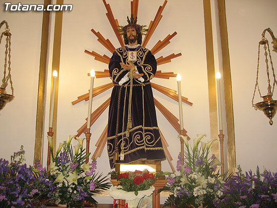 Numerosos vecinos mostraron su devoción al Cristo de Medinacelli (2007), Foto 1