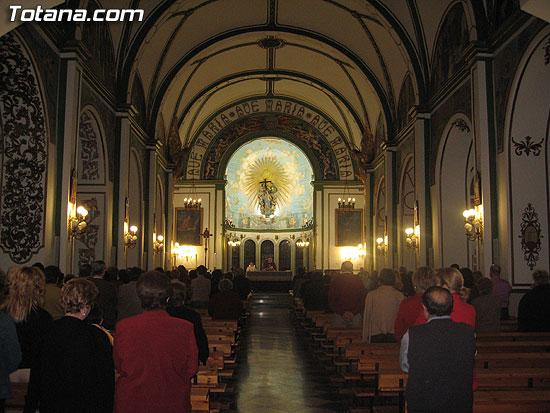 Numerosos vecinos mostraron su devoción al Cristo de Medinacelli (2007), Foto 7