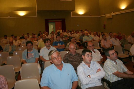 EL NUEVO PGOM CIRCUNSCRIBIRÁ LA ZONA DE IMPLANTACIÓN DE NUEVAS EXPLOTACIONES GANADERAS AL ÁREA DELIMITADA AL SUR DE LA AUTOVÍA A-7 Y AL NORTE DEL CAMINO REAL, Foto 1