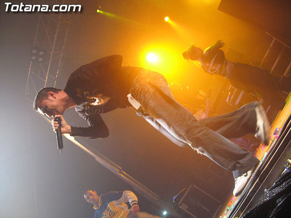 LA FERIA DE DÍA, LA CARPA MUNICIPAL, LA FERIA Y EL CONCIERTO DE SERGIO CONTRERAS ABREN EL PROGRAMA DE ACTIVIDADES DE LAS FIESTAS DE LA SANTA´2006, Foto 1