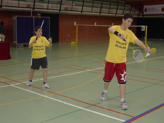 UN TOTAL DE 51 ESCOLARES PARTICIPAN EN EL TORNEO DE BÁDMINTON “FIESTAS DE SANTA EULALIA” (2007), Foto 2