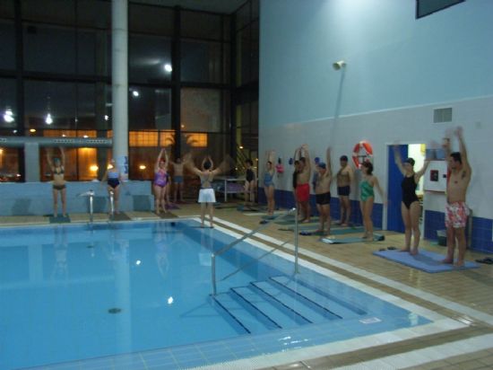 LA CONCEJALÍA DE DEPORTES ORGANIZA UNAS JORNADAS DE CONTROL POSTURAL Y AQUAMASAJE EN LA PISCINA CUBIERTA (2007), Foto 3