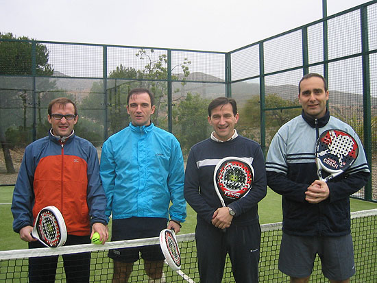 EL CLUB DE TENIS TOTANA CELEBRÓ SU PRIMER TORNEO DE PÁDEL, Foto 1