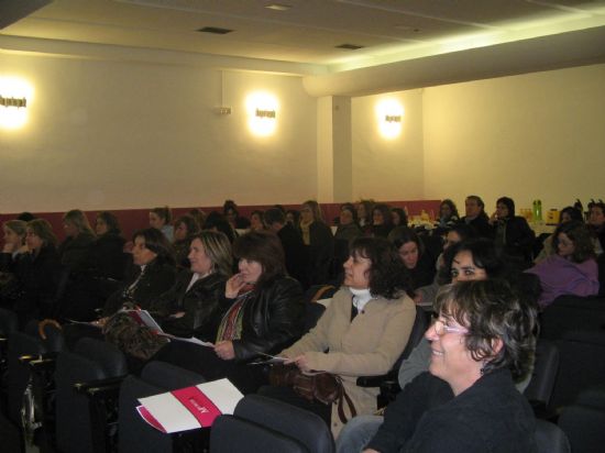 LA CONCEJAL DE MUJER PARTICIPA EN UNA JORNADA TÉCNICA DE IGUALDAD Y EMPLEO EN EL SERVICIO DE EMPLEO Y FORMACIÓN DE LA REGIÓN DE MURCIA, Foto 2