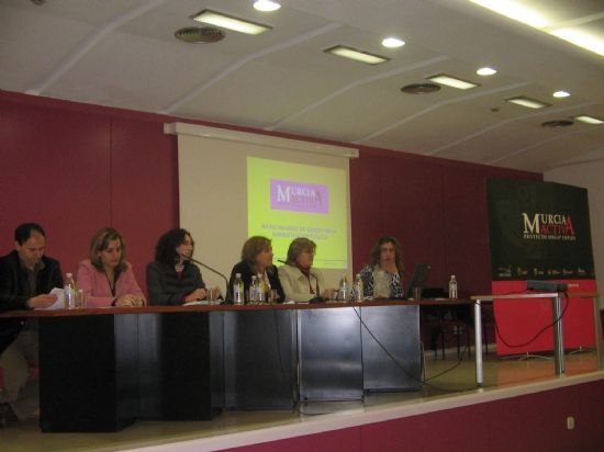LA CONCEJAL DE MUJER PARTICIPA EN UNA JORNADA TÉCNICA DE IGUALDAD Y EMPLEO EN EL SERVICIO DE EMPLEO Y FORMACIÓN DE LA REGIÓN DE MURCIA, Foto 3