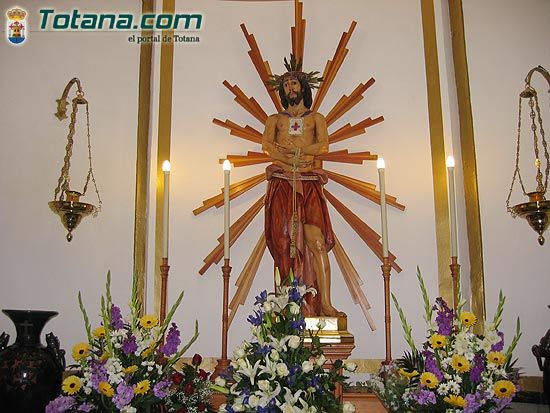 Numerosos vecinos mostraron su devoción al Cristo de Medinacelli (2005), Foto 1