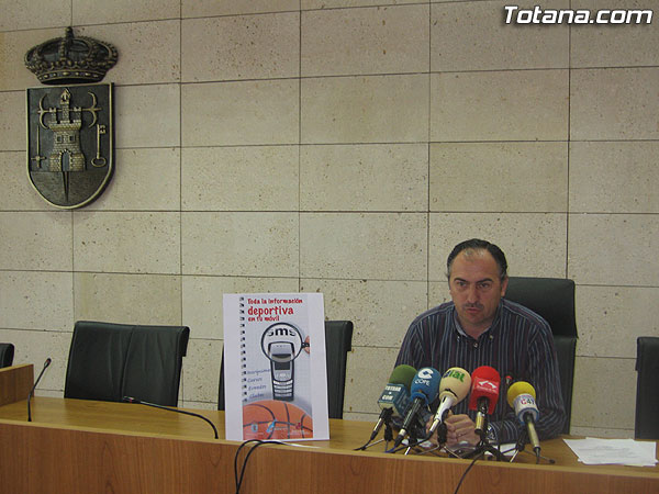 EL AYUNTAMIENTO OFERTA UN NUEVO SERVICIO GRATUITO DE INFORMACIÓN DEPORTIVA A TELÉFONOS MÓVILES POR SMS, QUE UTILIZARÁ NUEVO SISTEMA DE SMS MASIVO DE TOTANA.COM, Foto 2