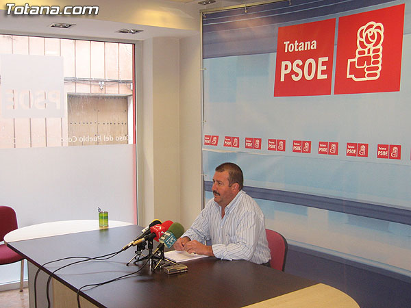EL PSOE ANUNCIA QUE EL PP RECHAZA LA CONVOCATORIA DE UN REFERENDUM SOBRE EL PGOM, Foto 1