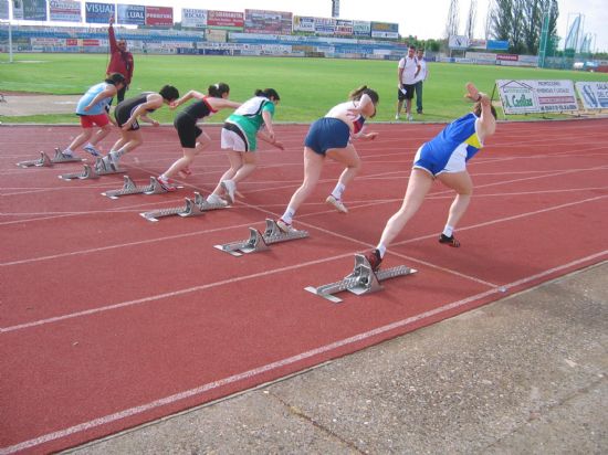 MARI CARMEN ROBLES SUBCAMPEONA DE ESPAÑA DE 100 Y 200 MTRS. LISOS EN EL CAMPEONATO DE ESPAÑA DE ATLETISMO PARA PERSONAS CON DISCAPACIDAD INTELECTUAL, Foto 2
