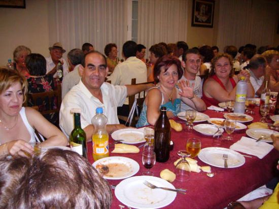 SE CLAUSURA CON UNA CENA DE CONVIVENCIA LA TEMPORADA DE ACTIVIDADES DEL CENTRO MUNICIPAL DE PERSONAS MAYORES, Foto 4